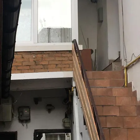 Хостел Coresi *